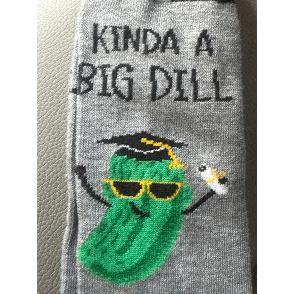 Men Kinda A Big Dill Graduation Crew Socks Gray Pickle NWT